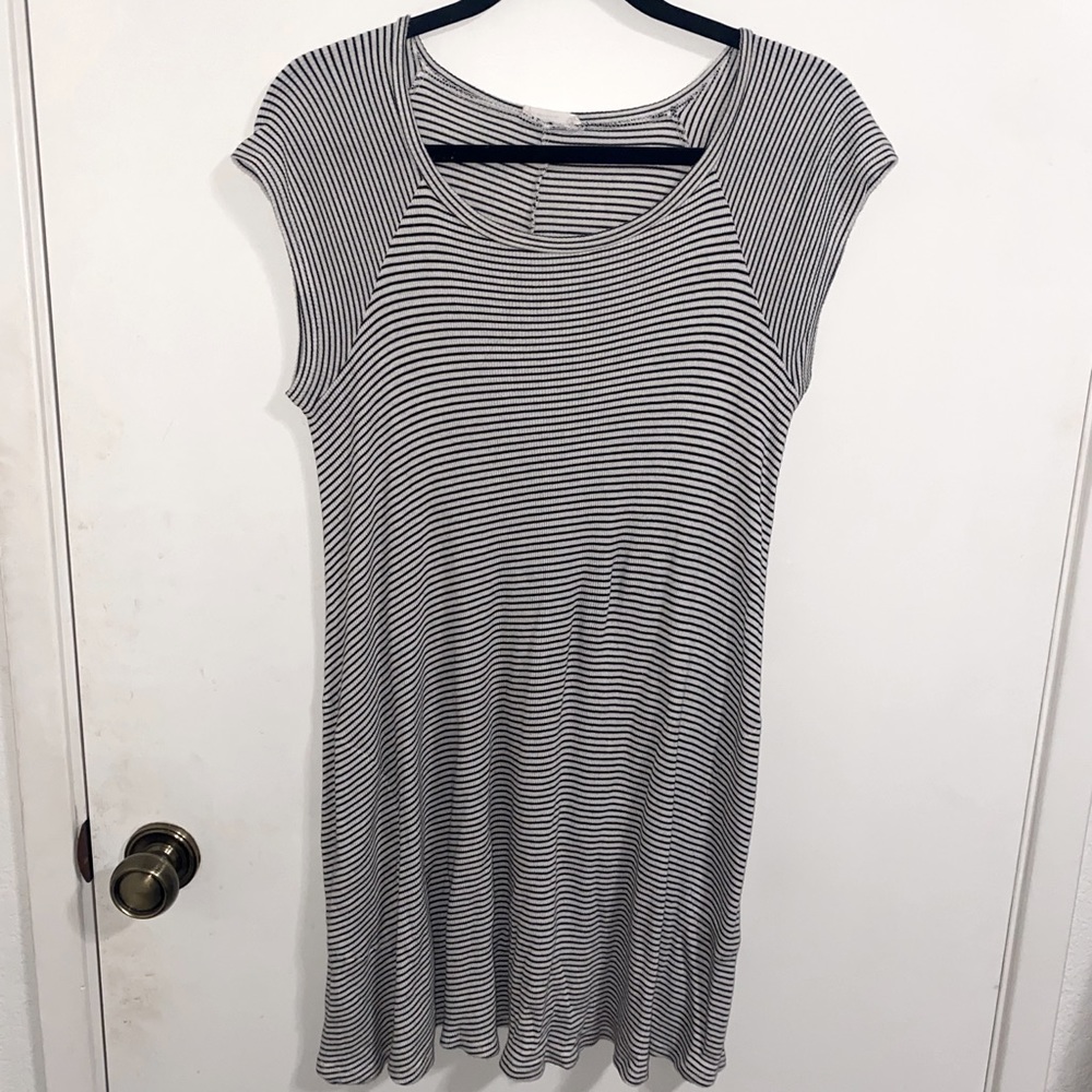 Striped dress, with pockets!